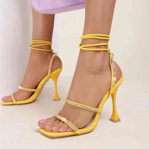 dress shoes modern style women summer kitten heels open square toe diamond sandals lace up outdoor pure color fashion, Black
dress shoes modern style women summer kitten heels open square toe diamond sandals lace up outdoor pure color fashion, Black