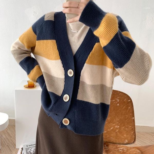 in 2021, women's striped jersey sweaters and pullovers contrasting colors, loose-fitting v-neck overcoats matching colors,1, Black;white
in 2021, women's striped jersey sweaters and pullovers contrasting colors, loose-fitting v-neck overcoats matching colors,1, Black;white