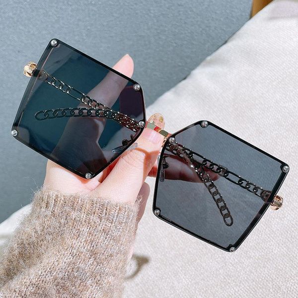 sunglasses 2021 oversize gradient for women vintage alloy chain frame rivet square sun glasses female shades, White;black
sunglasses 2021 oversize gradient for women vintage alloy chain frame rivet square sun glasses female shades, White;black