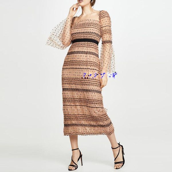 casual dresses inproda women dress temperament dot flare sleeve slash neck off shoulder high waist vintage mesh long 2021 autumn, Black;gray
casual dresses inproda women dress temperament dot flare sleeve slash neck off shoulder high waist vintage mesh long 2021 autumn, Black;gray