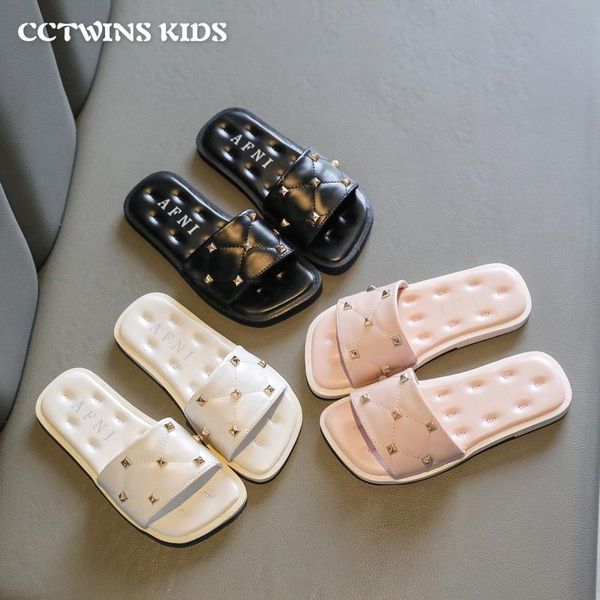 sandals kids 2021 summer girls fashion brand beach casual shoes solid rivet princess dress slippers soft flats baby 26-36, Black;red
sandals kids 2021 summer girls fashion brand beach casual shoes solid rivet princess dress slippers soft flats baby 26-36, Black;red