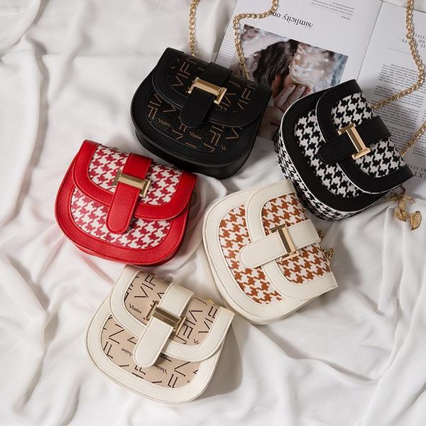 korean printed plaid shoulder bags for women with belt buckles round saddle crossbody bag mobile phone handbags a150 cross body
korean printed plaid shoulder bags for women with belt buckles round saddle crossbody bag mobile phone handbags a150 cross body