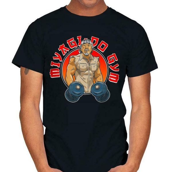 r1 miyagi-do gym master karate kid fitness muscles cobra kai funny black t-shirt, White;black
r1 miyagi-do gym master karate kid fitness muscles cobra kai funny black t-shirt, White;black