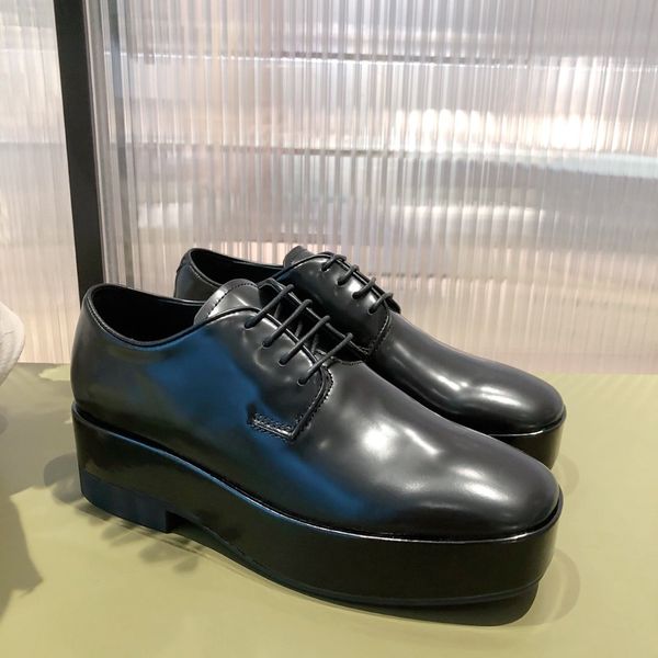 designer lace-up women's shoes fashion brand comfortable luxury casual platform ladies classic shoes, Red;white
designer lace-up women's shoes fashion brand comfortable luxury casual platform ladies classic shoes, Red;white