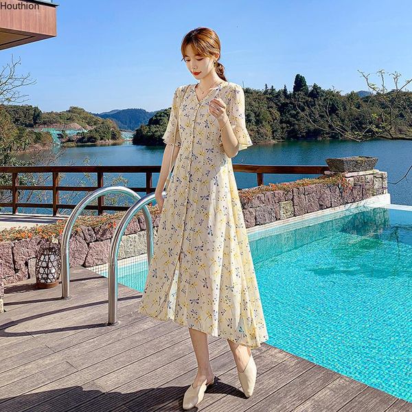 party dresses women's chiffon casual dress korean fashion print a-line lady button v-neck mid-calf short sleeve dresse houthion, White;black
party dresses women's chiffon casual dress korean fashion print a-line lady button v-neck mid-calf short sleeve dresse houthion, White;black