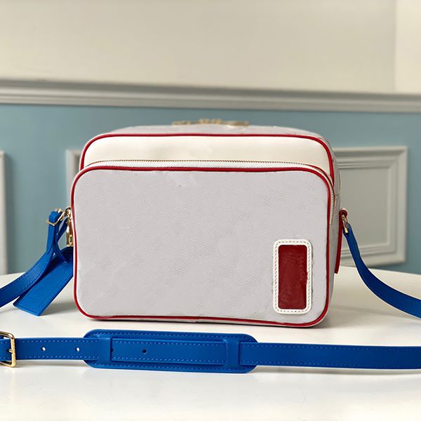 latest fashion designer handbags men's shoulder bags mail bag basketball pattern leather handbag b12, Black;red
latest fashion designer handbags men's shoulder bags mail bag basketball pattern leather handbag b12, Black;red