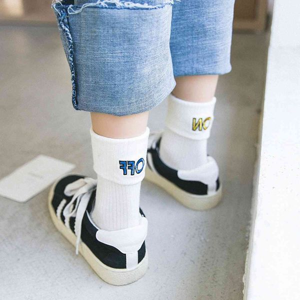 autumn and winter personalized female socks embroidered letter all cotton medium tube on / off stockings women's cuffed trendy, Black
autumn and winter personalized female socks embroidered letter all cotton medium tube on / off stockings women's cuffed trendy, Black