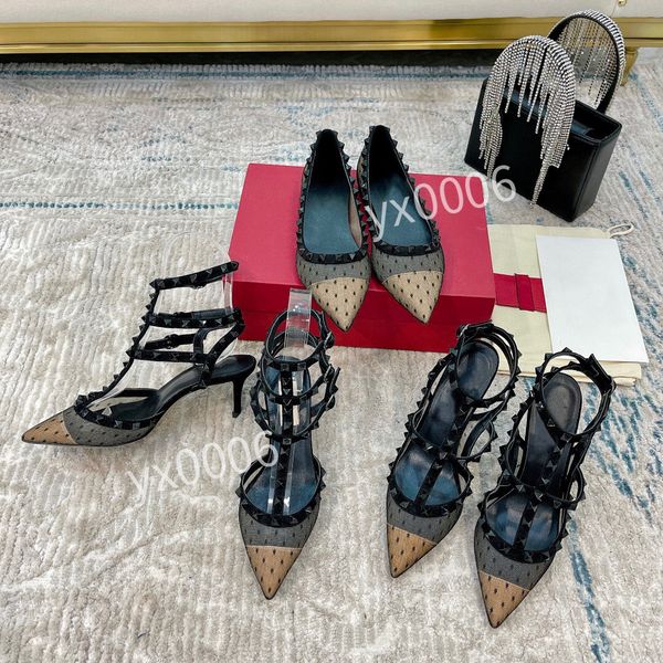 2022 trendy men women casual shoes sneakers attractive chaussures ace embroidery bee tiger snake stars casual scarpe flat trainers yh211212, Red;white
2022 trendy men women casual shoes sneakers attractive chaussures ace embroidery bee tiger snake stars casual scarpe flat trainers yh211212, Red;white