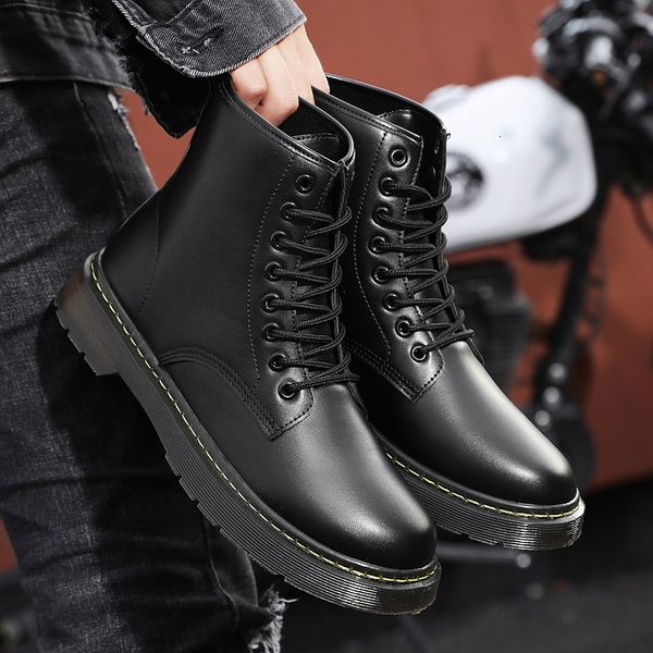 2021 autumn new men's martin boots medium high waterproof leather shoes fashion british style black
2021 autumn new men's martin boots medium high waterproof leather shoes fashion british style black