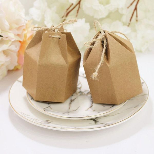 25pcs kraft paper package cardboard box gifts wedding christmas valentine's lantern hexagon candy favor party supplies gift wrap
25pcs kraft paper package cardboard box gifts wedding christmas valentine's lantern hexagon candy favor party supplies gift wrap