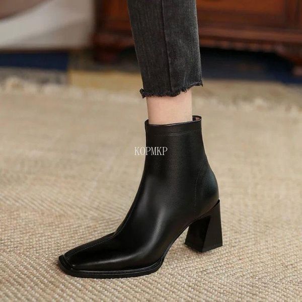 boots simple and fashionable stretch stocking women's high heels zipper were chunky female square toe kopmkp black 
boots simple and fashionable stretch stocking women's high heels zipper were chunky female square toe kopmkp black