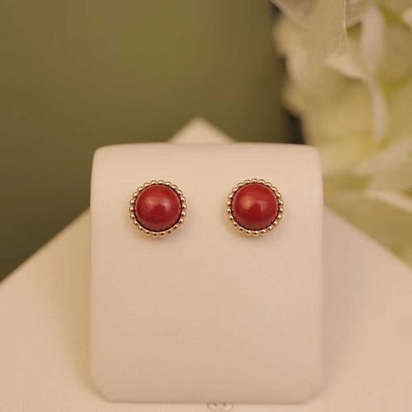 retro style simple red agate round earrings women's luxury rose gold new s925 pure silver elegant lady prom party gift 2021, Golden
retro style simple red agate round earrings women's luxury rose gold new s925 pure silver elegant lady prom party gift 2021, Golden