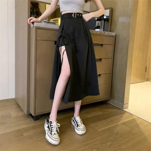 high waist black midi skirt women summer streetwear casual split hem asymmetric wild long skirt korean fashion ladies 210619
high waist black midi skirt women summer streetwear casual split hem asymmetric wild long skirt korean fashion ladies 210619