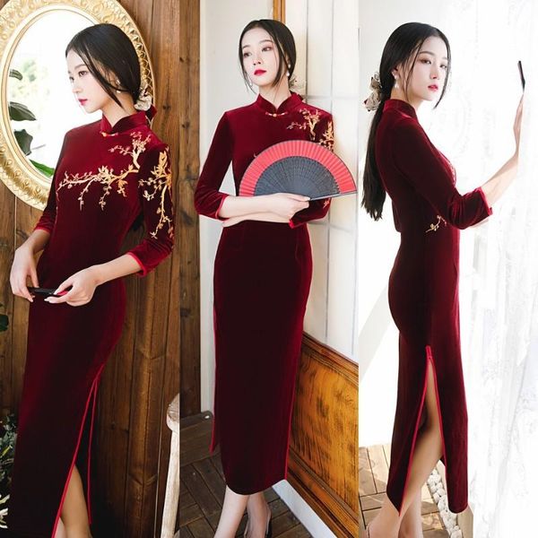 ethnic clothing velour embroidery autumn qipao female elegant formal party gown classic oriental chinese dress traditional button cheongsams, Red
ethnic clothing velour embroidery autumn qipao female elegant formal party gown classic oriental chinese dress traditional button cheongsams, Red