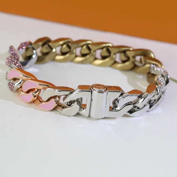 361 titanium steel chain pink diamond bracelet silver buckle bracelets fashion charm stainless supply, Black
361 titanium steel chain pink diamond bracelet silver buckle bracelets fashion charm stainless supply, Black