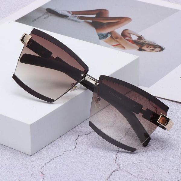 outdoor eyewear candy color rimless frame oversized square sunglasses travel gradient sun glasses 2021
outdoor eyewear candy color rimless frame oversized square sunglasses travel gradient sun glasses 2021