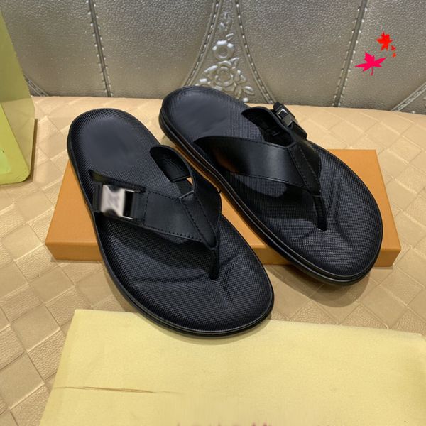 2021 designer luxurys slippers men sandals fashion beach shoes flip flops flat non-slip classical hole slipper with box size 39-45 -g101, Black
2021 designer luxurys slippers men sandals fashion beach shoes flip flops flat non-slip classical hole slipper with box size 39-45 -g101, Black