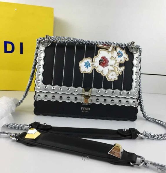 body brand designer luxury ale#4216 kani bag series handbags fashion show calfskin handbags cross iconic handles shoulder bags totes clu
body brand designer luxury ale#4216 kani bag series handbags fashion show calfskin handbags cross iconic handles shoulder bags totes clu