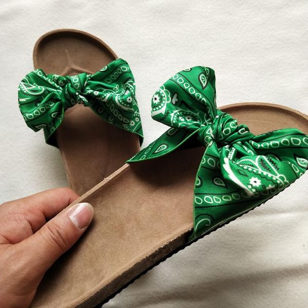 low butterfly-knot shoes woman 2021 female slippers rubber slides hoof heels pu fabric basic scandals, Black
low butterfly-knot shoes woman 2021 female slippers rubber slides hoof heels pu fabric basic scandals, Black