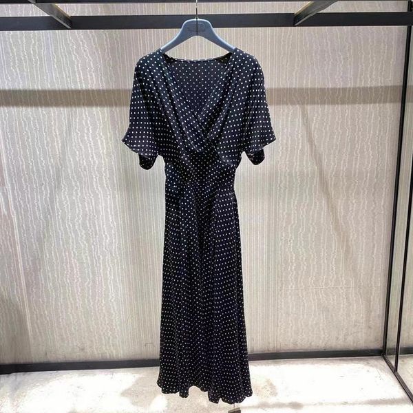casual dresses godilon flagship store 2021 summer wave point v-neck short sleeve ice high waist lady dress, Black;gray
casual dresses godilon flagship store 2021 summer wave point v-neck short sleeve ice high waist lady dress, Black;gray
