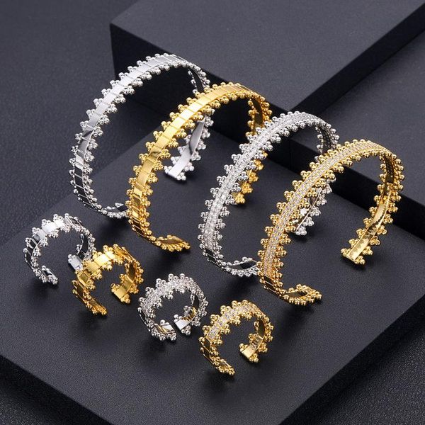 earrings & necklace luxury 2pcs dubai bangle ring set fashion jewelry sets for women wedding engagement brincos para as mulheres 2021, Silver
earrings & necklace luxury 2pcs dubai bangle ring set fashion jewelry sets for women wedding engagement brincos para as mulheres 2021, Silver