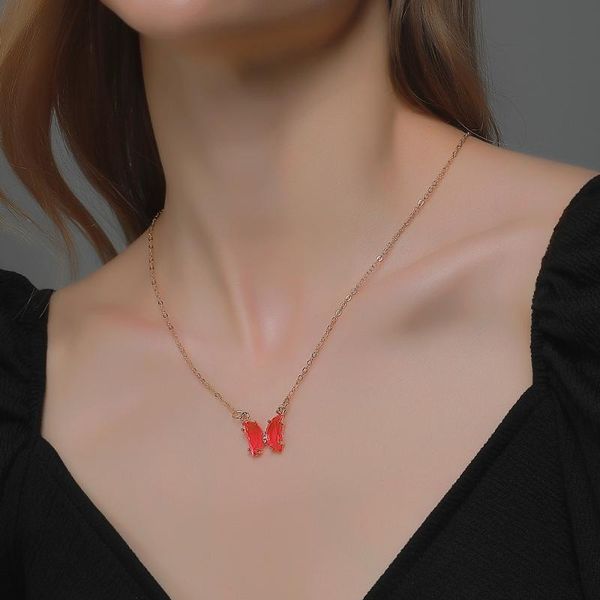 chains colour shiny butterfly necklace with zircon shining animal choker pendant party gift for ladies fashion jewelry, Silver
chains colour shiny butterfly necklace with zircon shining animal choker pendant party gift for ladies fashion jewelry, Silver