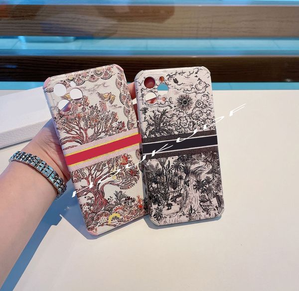 luxurys designers leather cell phone cases for iphone 13 case pro max 12 mini 11 xs xr x 8 7 plus fashion print design bee classic case luxu
luxurys designers leather cell phone cases for iphone 13 case pro max 12 mini 11 xs xr x 8 7 plus fashion print design bee classic case luxu