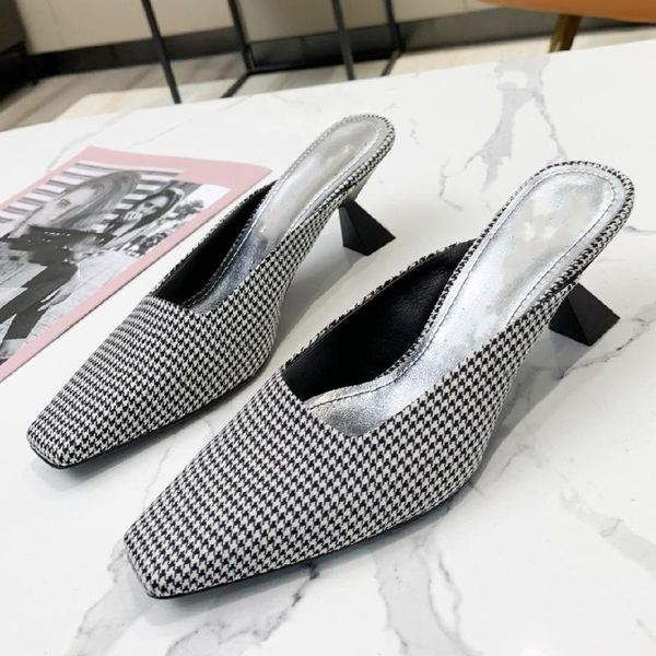 women sandals ladies elegant genuine leather solid shoes pointed-toe kitten heel luxuery brand designershoes, Black
women sandals ladies elegant genuine leather solid shoes pointed-toe kitten heel luxuery brand designershoes, Black