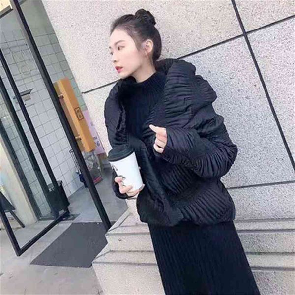 dresses fold in europe and the long sleeve solid lapel brief paragraph cotton-padded clothes stock, White
dresses fold in europe and the long sleeve solid lapel brief paragraph cotton-padded clothes stock, White