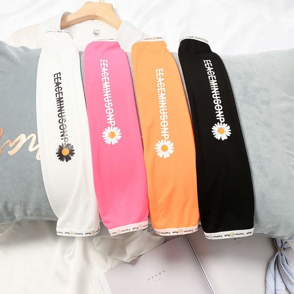 prevent bask in cuff ins daisy cool women's sun gloves men's thin long driving summer ice silk arm sleeve uv protection
prevent bask in cuff ins daisy cool women's sun gloves men's thin long driving summer ice silk arm sleeve uv protection