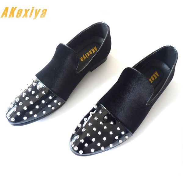 dress shoes fashion studded rivet spike velvet men's trendy homecoming italy style man party wedding moccasins plus size, Black
dress shoes fashion studded rivet spike velvet men's trendy homecoming italy style man party wedding moccasins plus size, Black