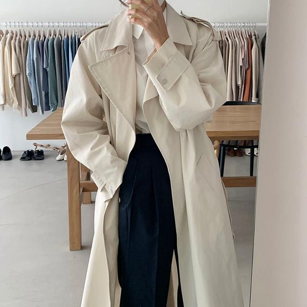women's trench coats solid turn down collar long sleeve loose coat women elegant casual all match korean style jacket autumn 2021, Tan;black
women's trench coats solid turn down collar long sleeve loose coat women elegant casual all match korean style jacket autumn 2021, Tan;black
