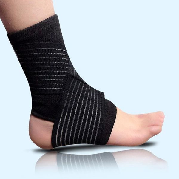 pair ankle support adjustable sport elastic wrap strap brace foot protection football basketball running safety, Blue;black
pair ankle support adjustable sport elastic wrap strap brace foot protection football basketball running safety, Blue;black