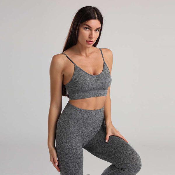 luminous tracksuits fashion women's seamless exercise fitness two piece set high waist hip lifting quick drying nylon elastic suit, Gray
luminous tracksuits fashion women's seamless exercise fitness two piece set high waist hip lifting quick drying nylon elastic suit, Gray