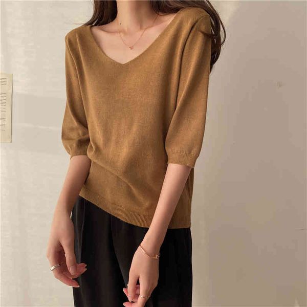 solid chic femme short sleeves v-neck streetwear girls casual summer loose all match basic stylish t-shirt 210421, White
solid chic femme short sleeves v-neck streetwear girls casual summer loose all match basic stylish t-shirt 210421, White