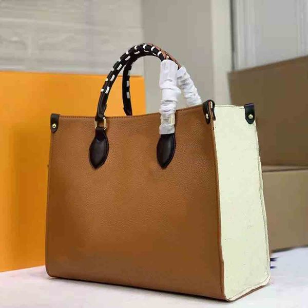 large capacity single shoulder messenger bags genuine leather matching double-sided color ladies handbag presbyopic shopping big bag printed
large capacity single shoulder messenger bags genuine leather matching double-sided color ladies handbag presbyopic shopping big bag printed
