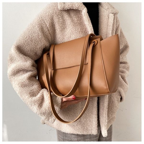 new productsboston handbag fashion shoulder bag women leather large capacity women fashion big tote ladies casual versatile mmm
new productsboston handbag fashion shoulder bag women leather large capacity women fashion big tote ladies casual versatile mmm