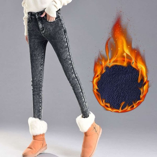 women's jeans fall / winter plush thickened korean denim elastic snow large small foot pencil pants sdih, Blue
women's jeans fall / winter plush thickened korean denim elastic snow large small foot pencil pants sdih, Blue