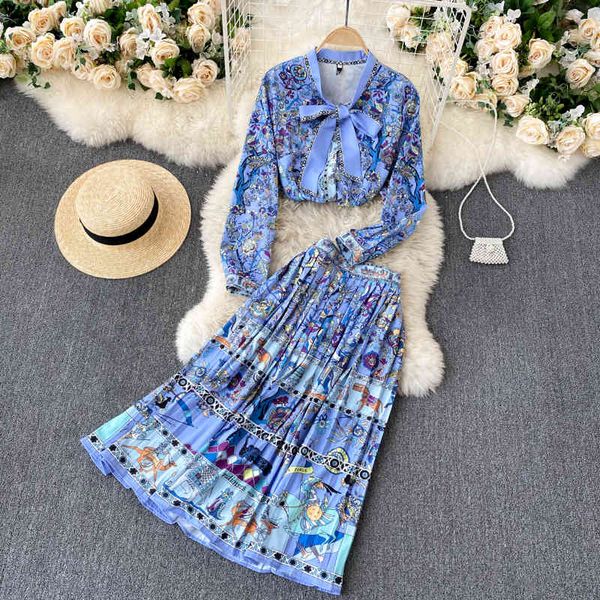 ladies skirt women autumn french retro print suit bow collar long sleeve single breasted blouse+high waist skirt two pieces set, White
ladies skirt women autumn french retro print suit bow collar long sleeve single breasted blouse+high waist skirt two pieces set, White