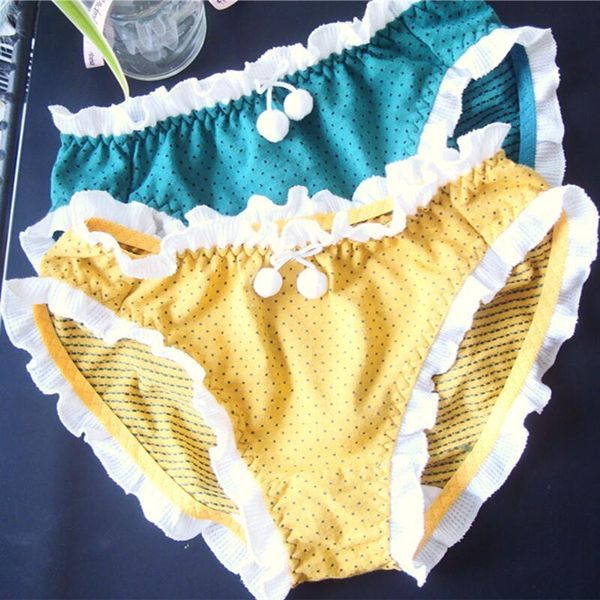women's panties fashion cotton girls seamless lingerie cute pompom low-waist breathable underpants ruffled female underwear, Black;pink
women's panties fashion cotton girls seamless lingerie cute pompom low-waist breathable underpants ruffled female underwear, Black;pink