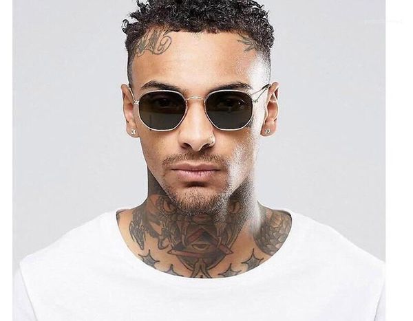 metal classic vintage women sunglasses design glasses female driving eyewear masculino, White;black
metal classic vintage women sunglasses design glasses female driving eyewear masculino, White;black