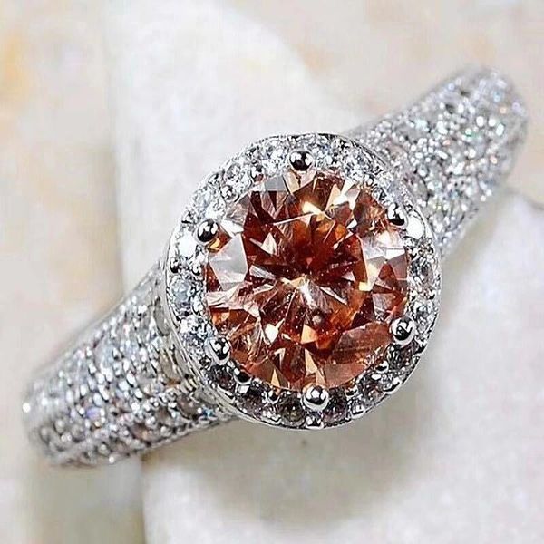 luxury round zircon ring silver color queen vintage wedding bands promise love engagement rings for women o3t472 cluster, Golden;silver
luxury round zircon ring silver color queen vintage wedding bands promise love engagement rings for women o3t472 cluster, Golden;silver