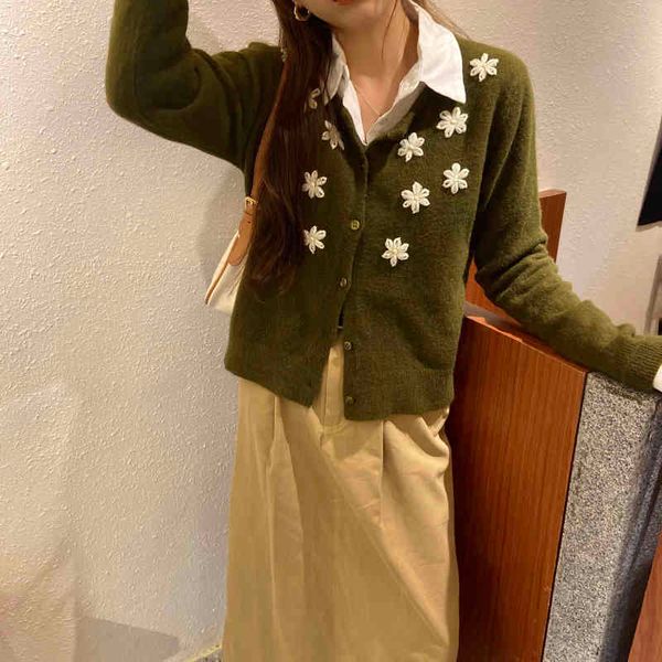 sweaters korean sweater floral embroidery casual cardigan women knitwear autumn loose retro coat soft knitted, White;black
sweaters korean sweater floral embroidery casual cardigan women knitwear autumn loose retro coat soft knitted, White;black
