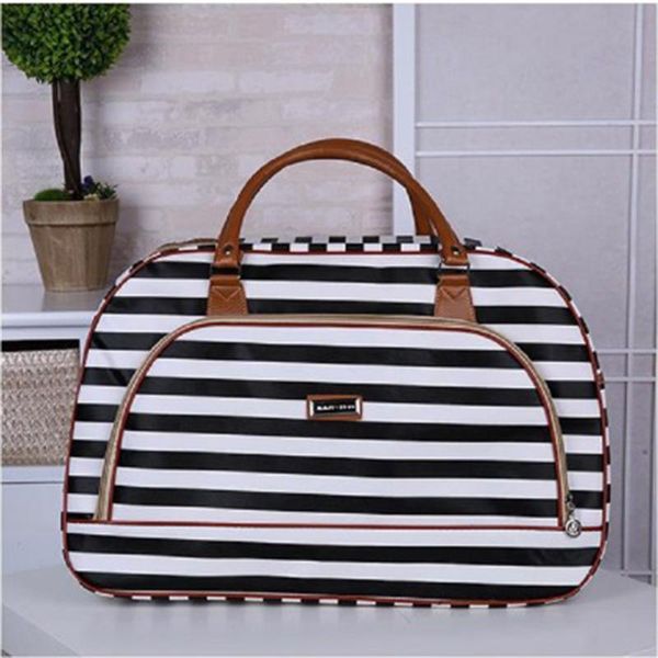 duffel bags womens travel 2021 fashion pu leather large capacity waterproof print luggage duffle bag casual bolsa
duffel bags womens travel 2021 fashion pu leather large capacity waterproof print luggage duffle bag casual bolsa