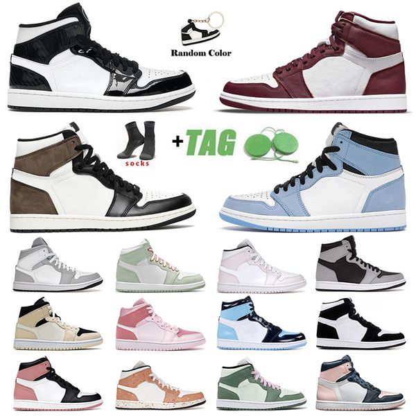original jumpman 1 1s mens womens basketball shoes designer og dark mocha university blue mid carbon fiber dutch green seafoam trainers spor
original jumpman 1 1s mens womens basketball shoes designer og dark mocha university blue mid carbon fiber dutch green seafoam trainers spor