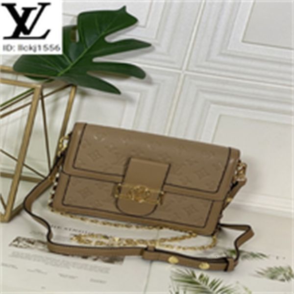 handles handbags brand cross designer bags luxury bags m44390 women camel iconic leather embossed shoulder flap totes messenger bag body, Red;black
handles handbags brand cross designer bags luxury bags m44390 women camel iconic leather embossed shoulder flap totes messenger bag body, Red;black