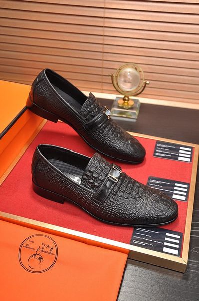 luxury designer men loafers shoes snake skin print classic style genuine leather italian mold pointed toe slip on formal bussiness dress, Black
luxury designer men loafers shoes snake skin print classic style genuine leather italian mold pointed toe slip on formal bussiness dress, Black