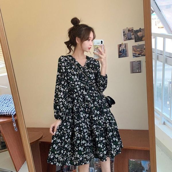 casual dresses female spring summer dress 2021 korean retro floral women temperament v-neck long-sleeved girls vestidos b291, Black;gray
casual dresses female spring summer dress 2021 korean retro floral women temperament v-neck long-sleeved girls vestidos b291, Black;gray