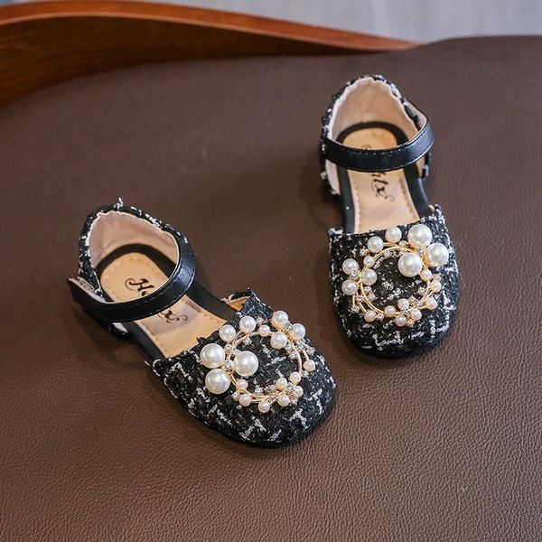 children fashion beaded baby girl's princess dress beach shoes kids spring summer dance sandals 2021 1 2 3 5 6 years, Black;red
children fashion beaded baby girl's princess dress beach shoes kids spring summer dance sandals 2021 1 2 3 5 6 years, Black;red