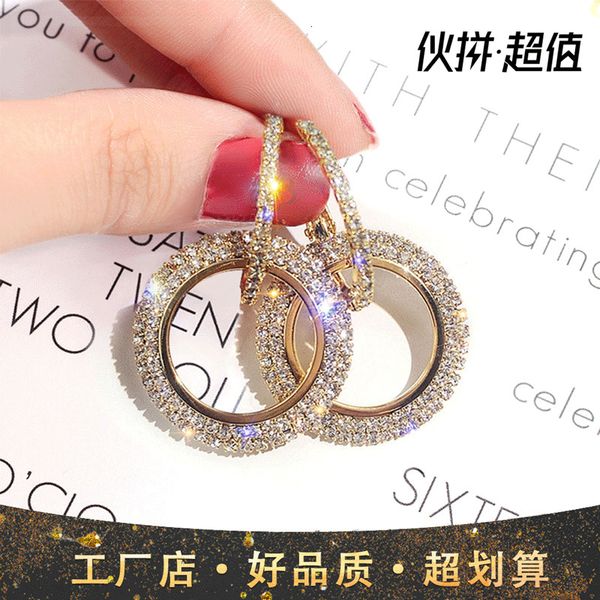 925 silver needle fashion new fashion with diamond geometric circle earrings simple earrings for women
925 silver needle fashion new fashion with diamond geometric circle earrings simple earrings for women
